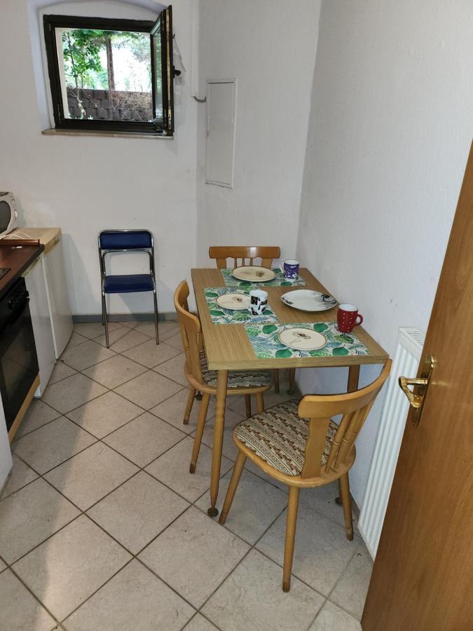 Halle, Top -Preise, 79 Qm Sd Fewo, Eg, Wahlweise Mit 1- 3 Dz, Tv Lounge, Kueche, Bad Wc Einfach Und Gut, Langzeitmieter Vb Preise Halle (Saale) Exterior foto