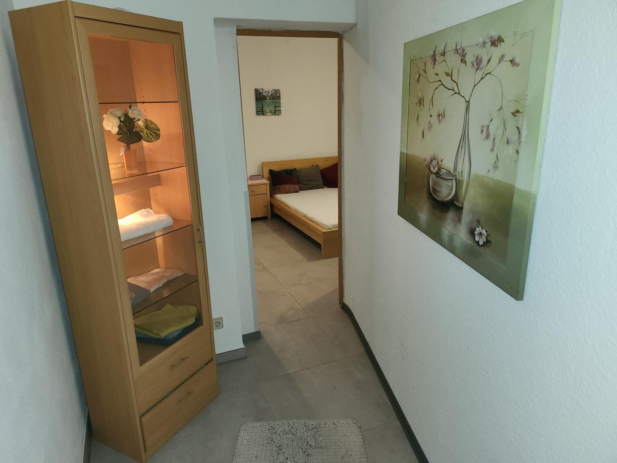 Halle, Top -Preise, 79 Qm Sd Fewo, Eg, Wahlweise Mit 1- 3 Dz, Tv Lounge, Kueche, Bad Wc Einfach Und Gut, Langzeitmieter Vb Preise Halle (Saale) Exterior foto