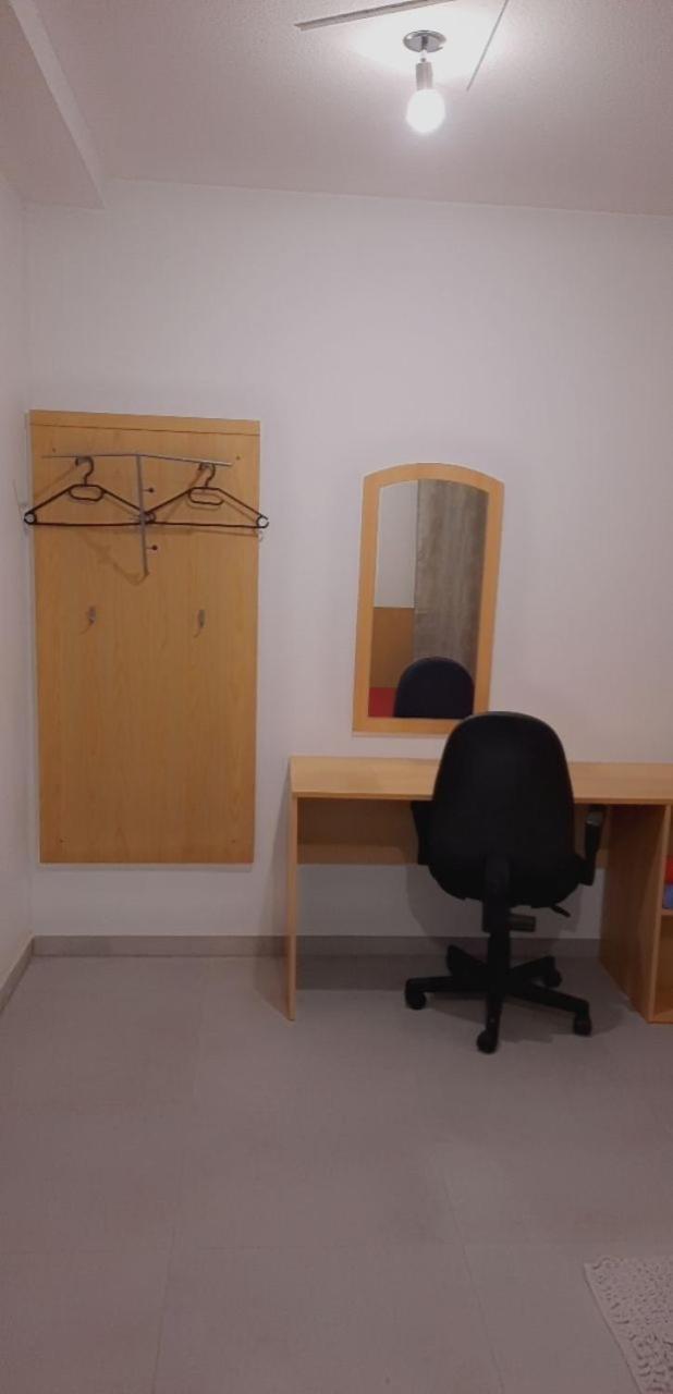 Halle, Top -Preise, 79 Qm Sd Fewo, Eg, Wahlweise Mit 1- 3 Dz, Tv Lounge, Kueche, Bad Wc Einfach Und Gut, Langzeitmieter Vb Preise Halle (Saale) Exterior foto